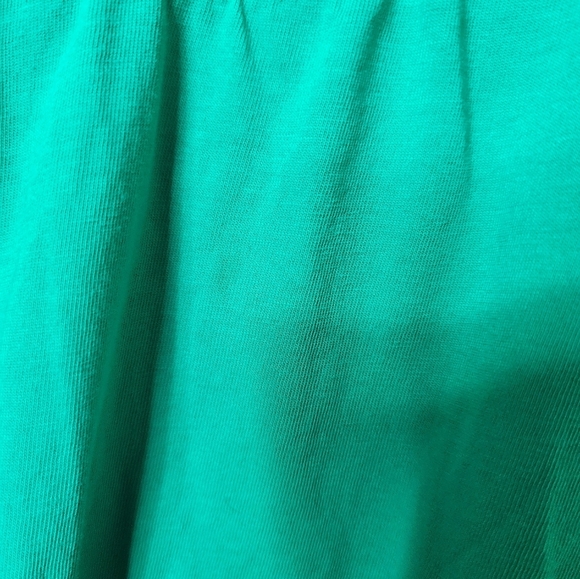 ROAMAN'S GREEN CRISS CROSS FRONT SHORT SLEEVE PLUS SIZE 3X TOP - Picture 3 of 9